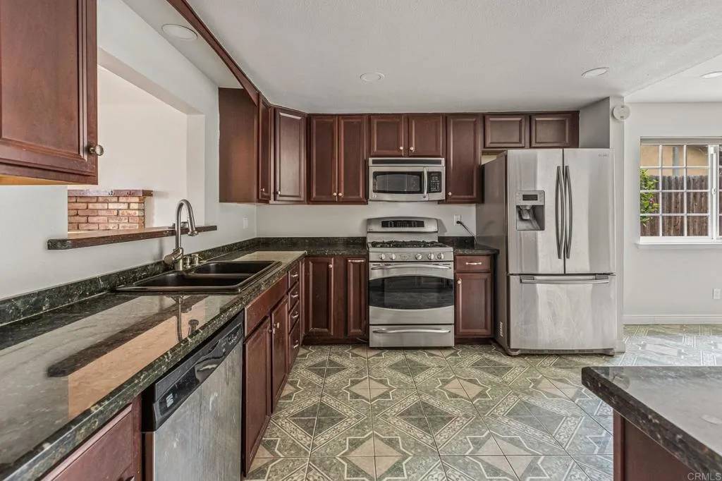 Oceanside, CA 92056,4189 Chasin Street