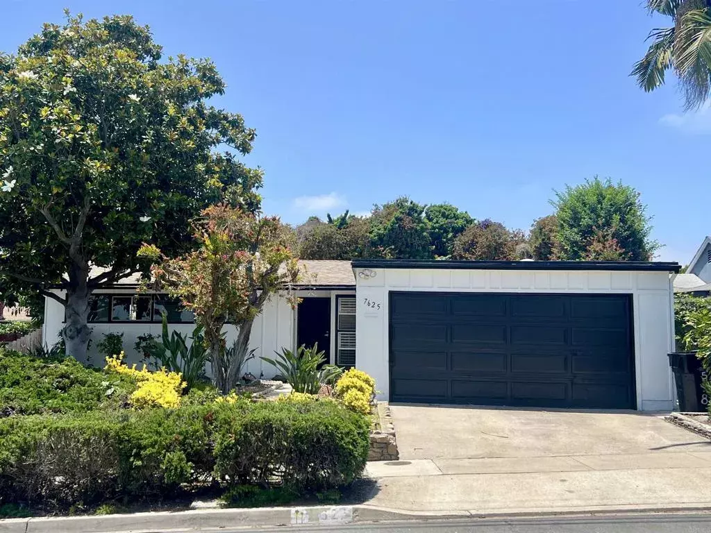 San Diego, CA 92123,7625 Teebird Lane