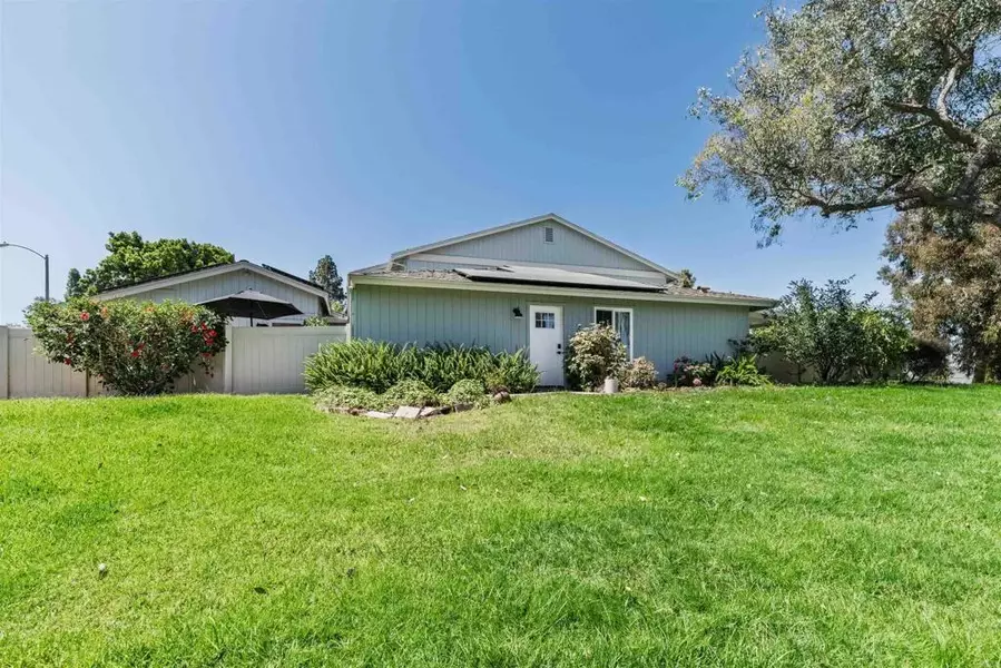 328 Countrywood Lane, Encinitas, CA 92024