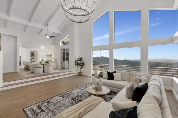9604 Misty Meadow Lane, Escondido, CA 92026