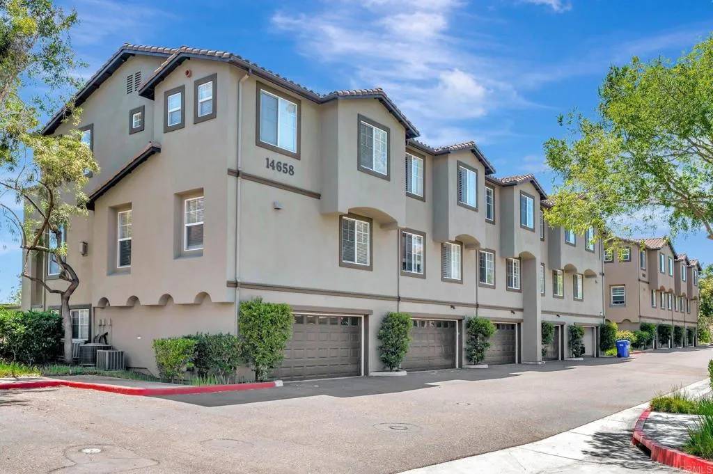San Diego, CA 92127,14658 Via Fiesta #2
