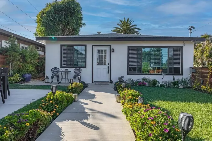 376 Acacia Drive, Carlsbad, CA 92008