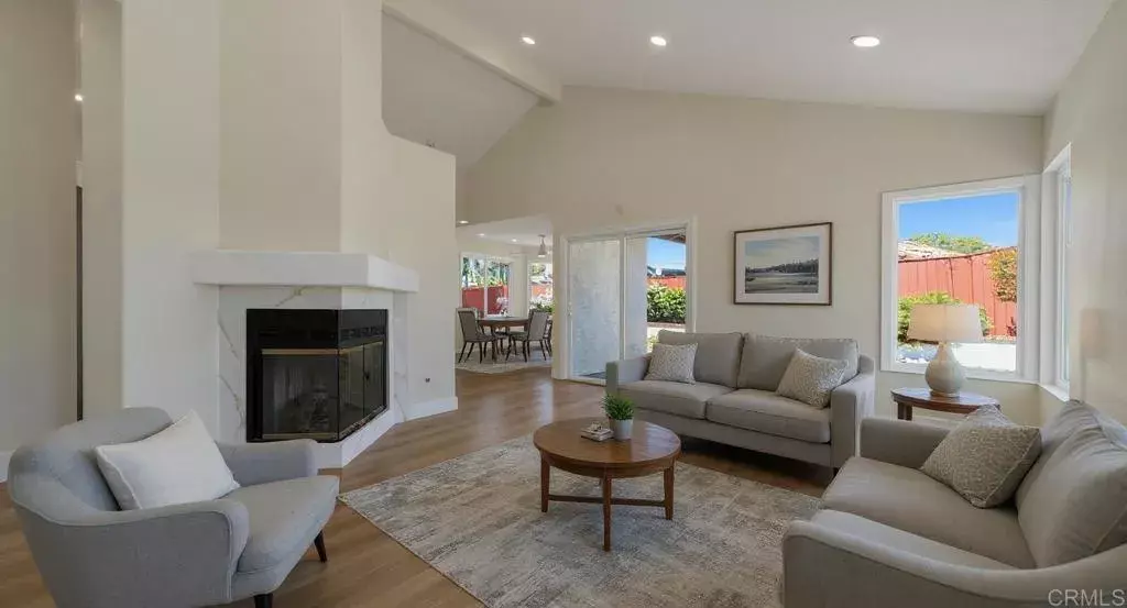 718 Lockwood Place, Oceanside, CA 92057