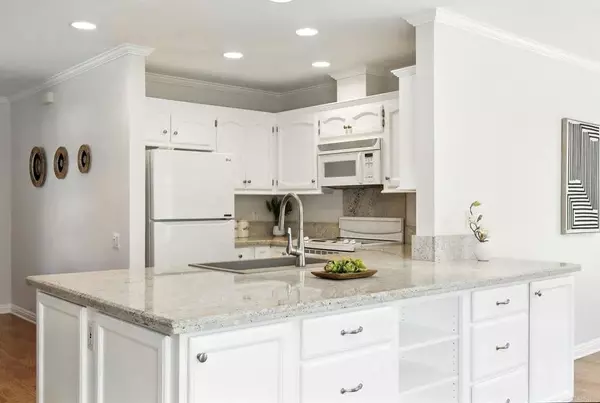 San Diego, CA 92128,16387 Gabarda Road