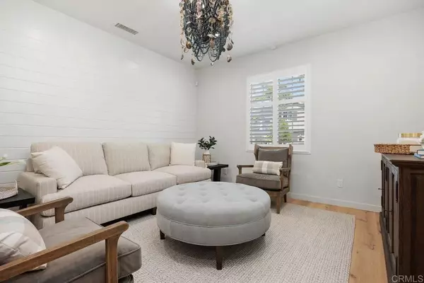 Carlsbad, CA 92011,6925 Waters End Drive