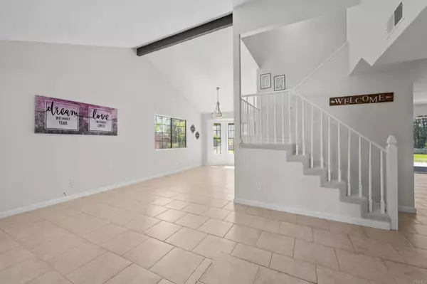 Fallbrook, CA 92028,1161 Senwood Way