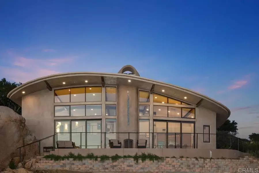 10027 Tall Oak Drive, Escondido, CA 92026