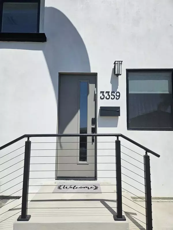 3359 McGraw St, San Diego, CA 92117