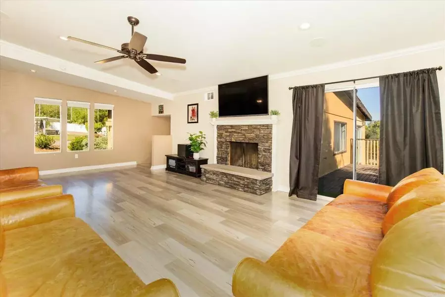 24093 Sargeant Rd., Ramona, CA 92065