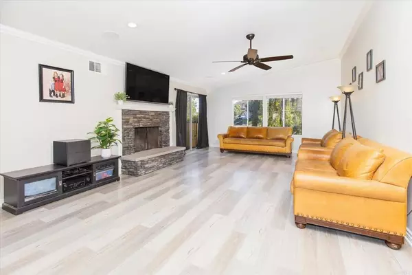 Ramona, CA 92065,24093 Sargeant Rd.
