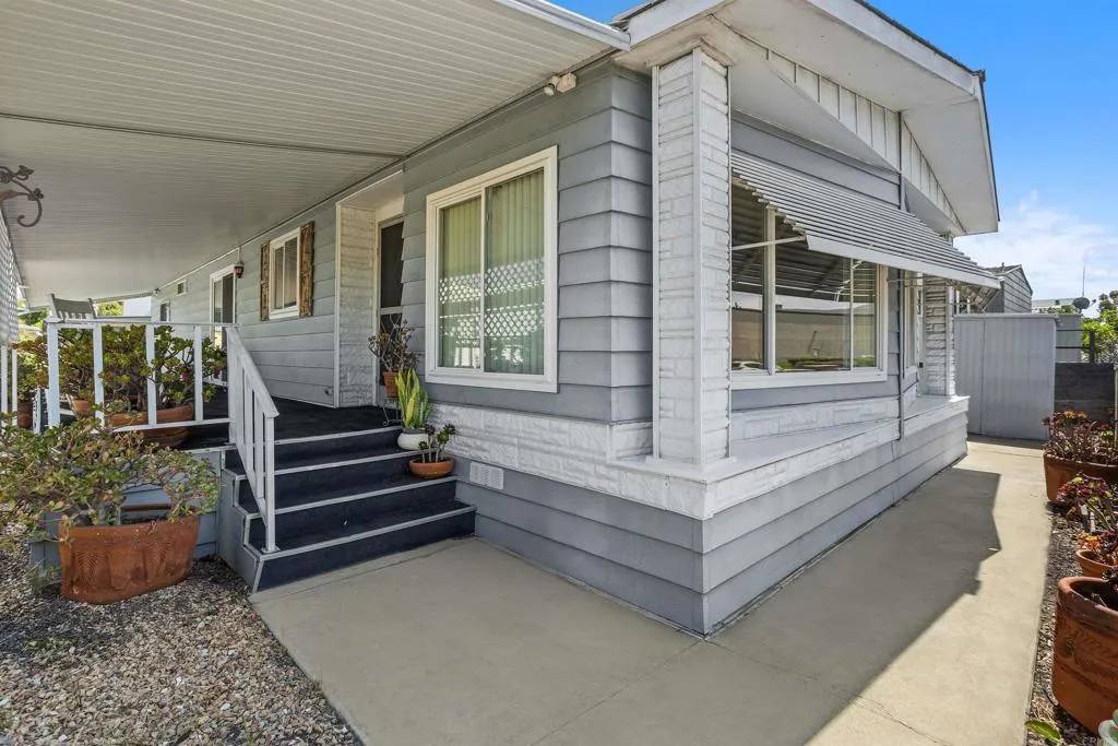 San Marcos, CA 92078,650 S Rancho Santa Fe #9