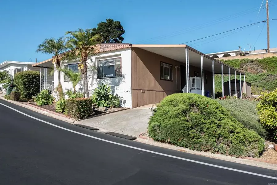 1175 La Moree, San Marcos, CA 92078