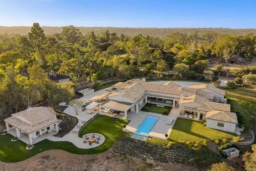 17845 Via de Fortuna, Rancho Santa Fe, CA 92067