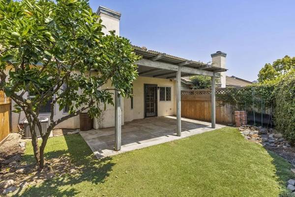 2425 Hawthorn Glen, Escondido, CA 92027
