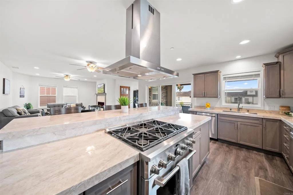 502 S Cleveland Street #2, Oceanside, CA 92054