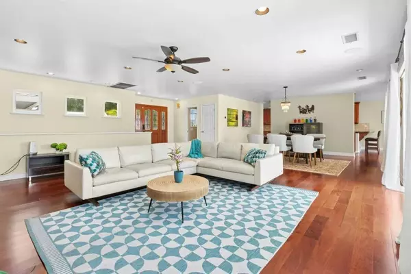 Poway, CA 92064,17058 Cloudcroft Drive