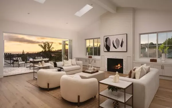 San Diego, CA 92109,5150 Gordon Ln