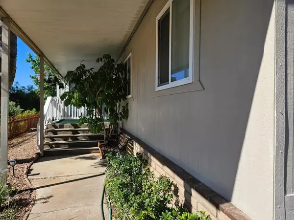 Escondido, CA 92026,8975 Lawrence Welk Drive #393