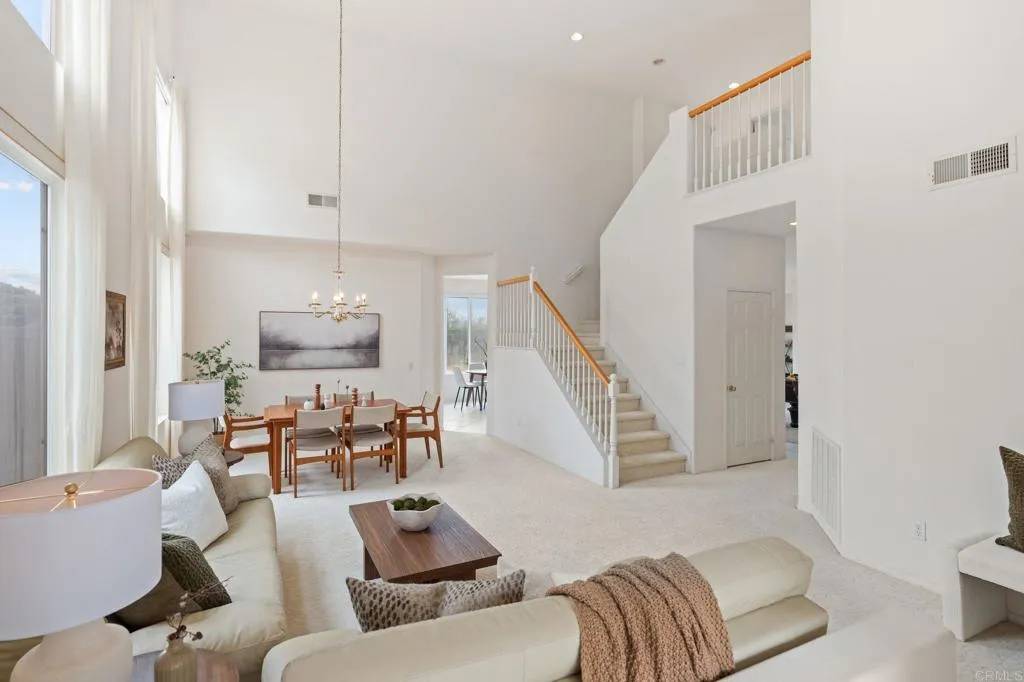San Diego, CA 92121,5711 Fallenwood Lane