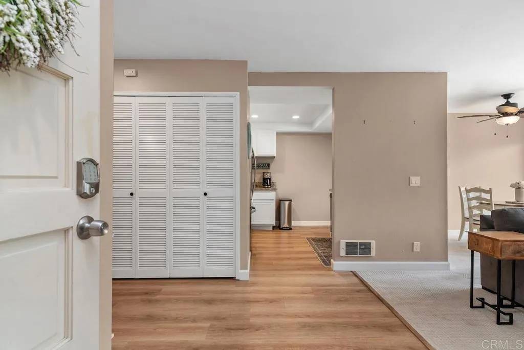 Solana Beach, CA 92075,190 Del Mar Shores #54