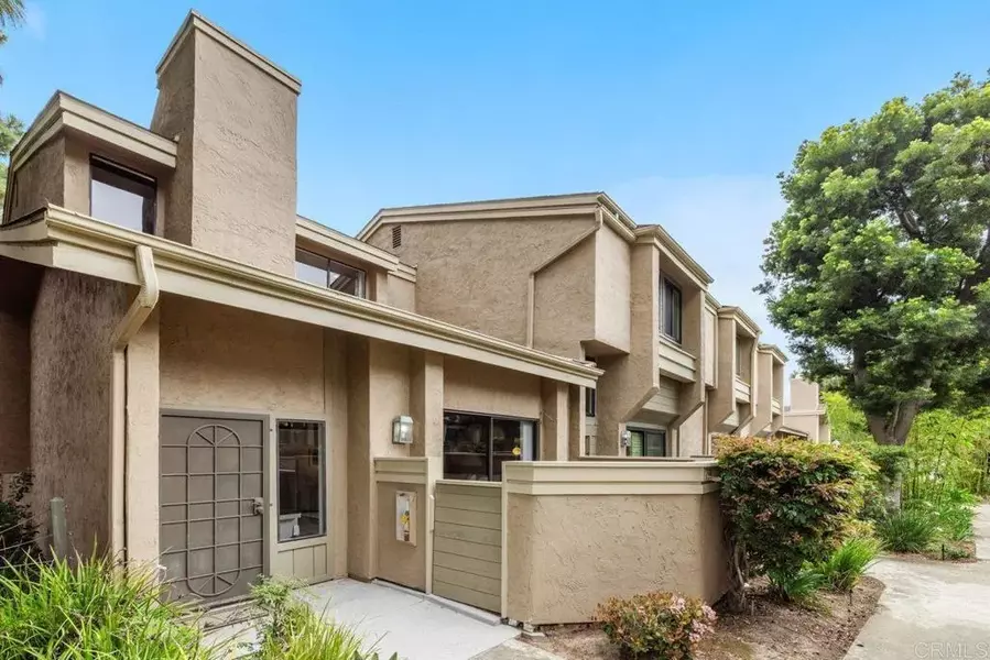 3330 Caminito Eastbluff #150, La Jolla, CA 92037