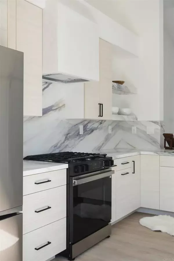 Oceanside, CA 92058,183 Plumosa Street