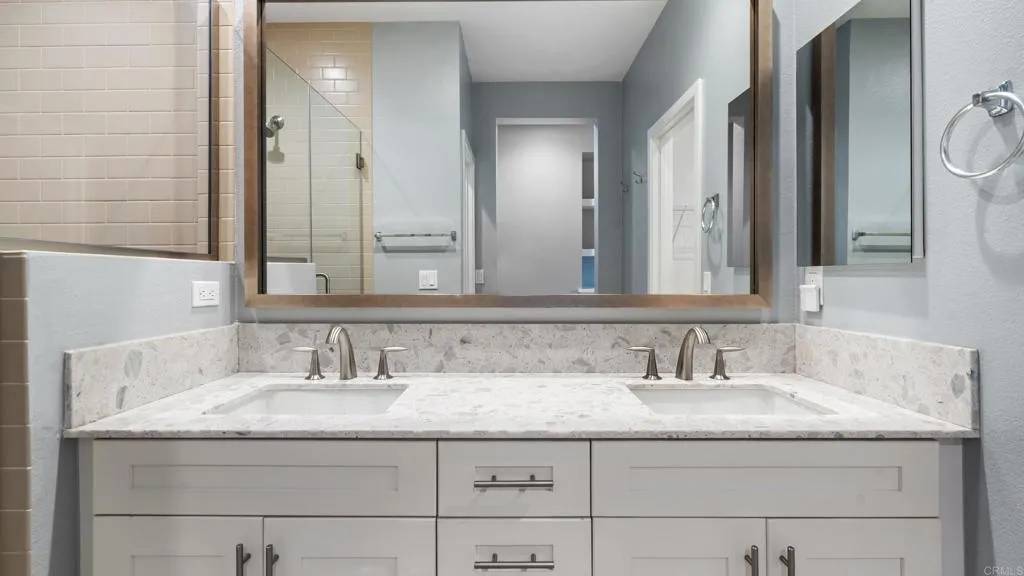Oceanside, CA 92054,1103 Plumeria Way