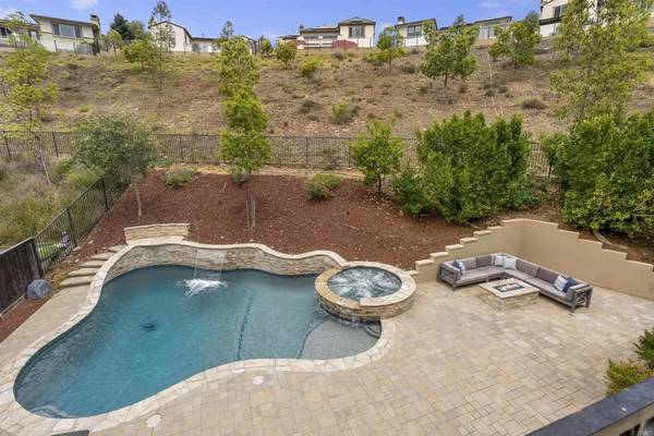 San Marcos, CA 92078,702 COSTA DEL SUR