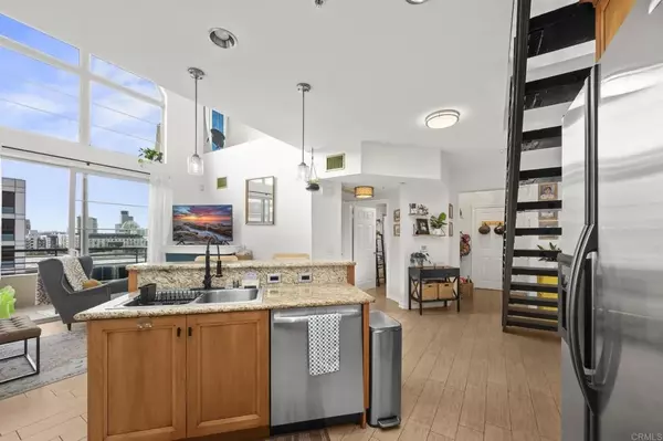 San Diego, CA 92101,1480 Broadway #2604