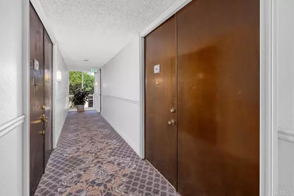 San Diego, CA 92108,6304 Friars Road #242