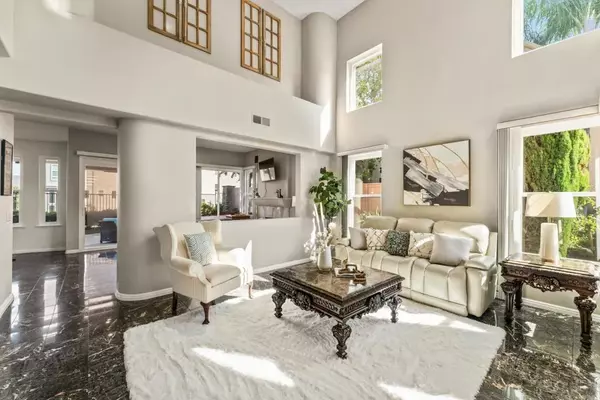 San Diego, CA 92128,14082 Montfort Ct