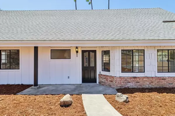 Fallbrook, CA 92028,1797 Rabbit Hill