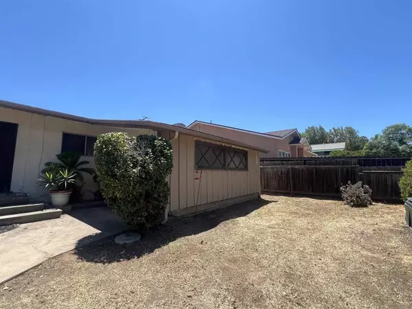 Escondido, CA 92025,1145 E 3rd Avenue