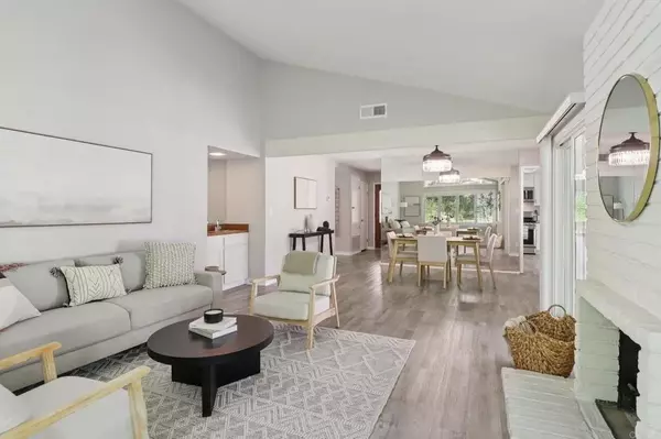 San Marcos, CA 92078,1783 Calle Del Arroyo