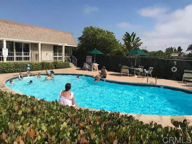 702 Regal, Encinitas, CA 92024