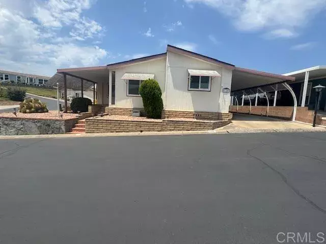 San Marcos, CA 92069,909 Richland #120