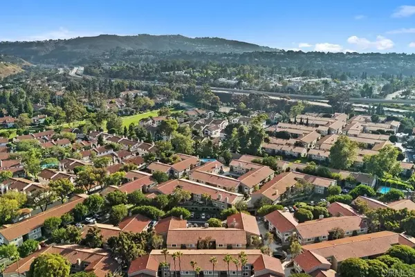 San Diego, CA 92122,7565 CHARMANT DR #615