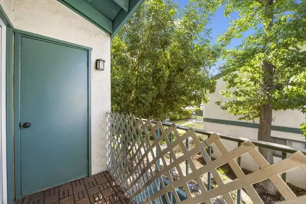 Escondido, CA 92027,1811 E Grand Avenue #162