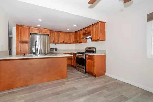 Vista, CA 92083,359 N Melrose Drive #G