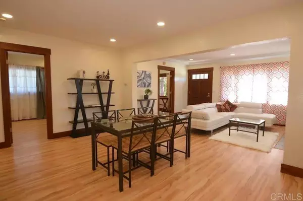 San Diego, CA 92116,4146 Monroe Avenue