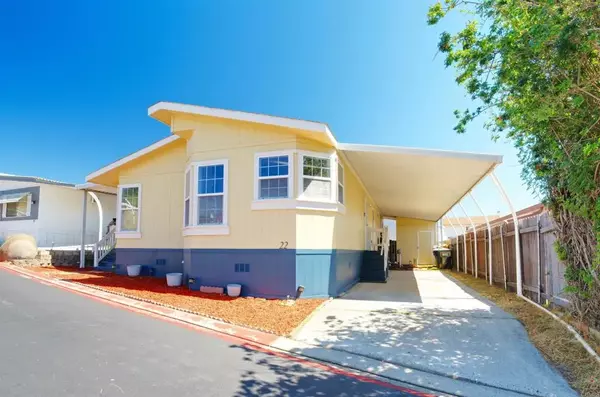 Escondido, CA 92029,1750 Citracado #22