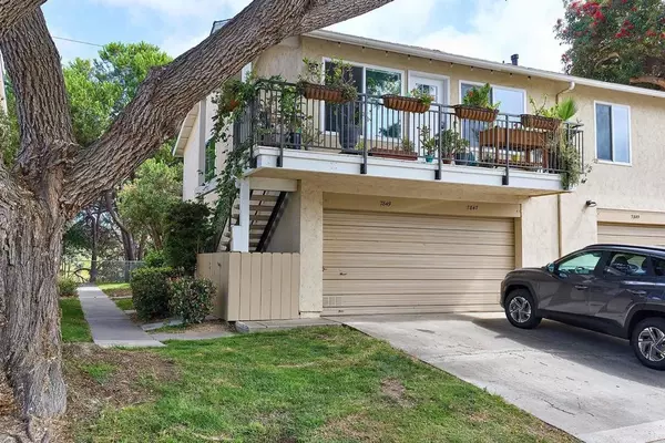 7849 Camino Glorita, San Diego, CA 92122