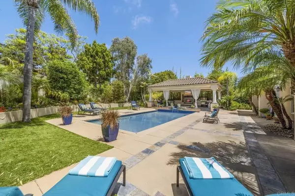 Carlsbad, CA 92011,1322 Alcyon Court