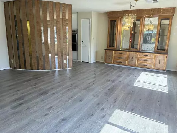 Escondido, CA 92026,2250 N Broadway #69