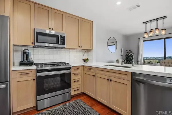 Carlsbad, CA 92009,6531 Corte Valdez