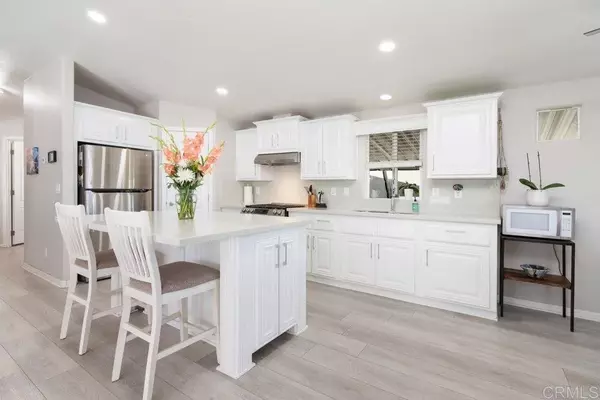 Fallbrook, CA 92028,1120 E Mission #30