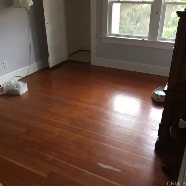 Oceanside, CA 92054,408 N Tremont Street