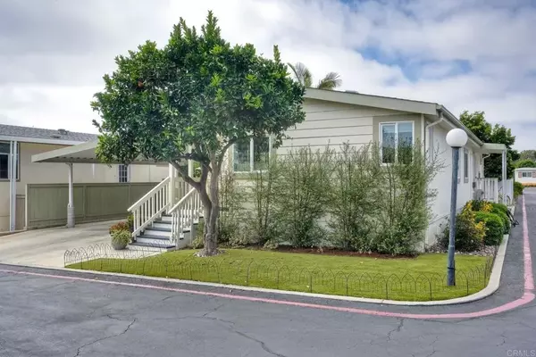 Encinitas, CA 92024,699 N Vulcan #SPC 113