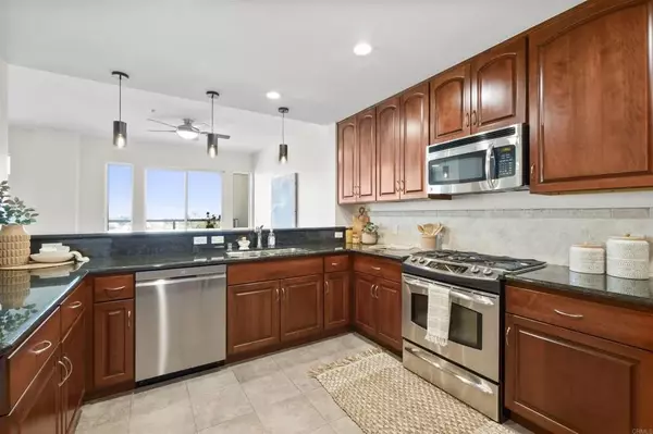Oceanside, CA 92054,301 Mission Avenue #509