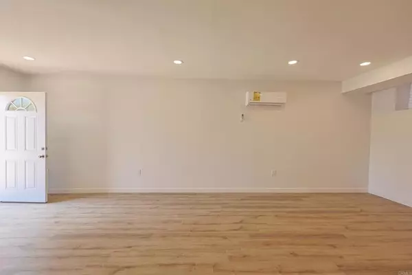 Encinitas, CA 92024,1345 Hymettus